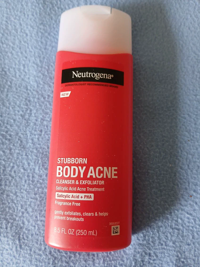 Neutrogena Stubborn Body Acne Cleanser & Exfoliator 8.5 oz