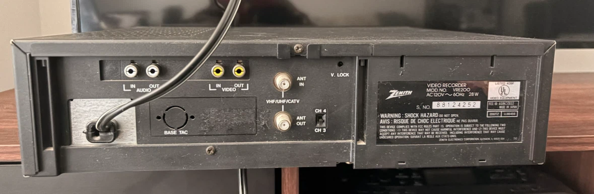 VCR Player (full working condition) - photo 2