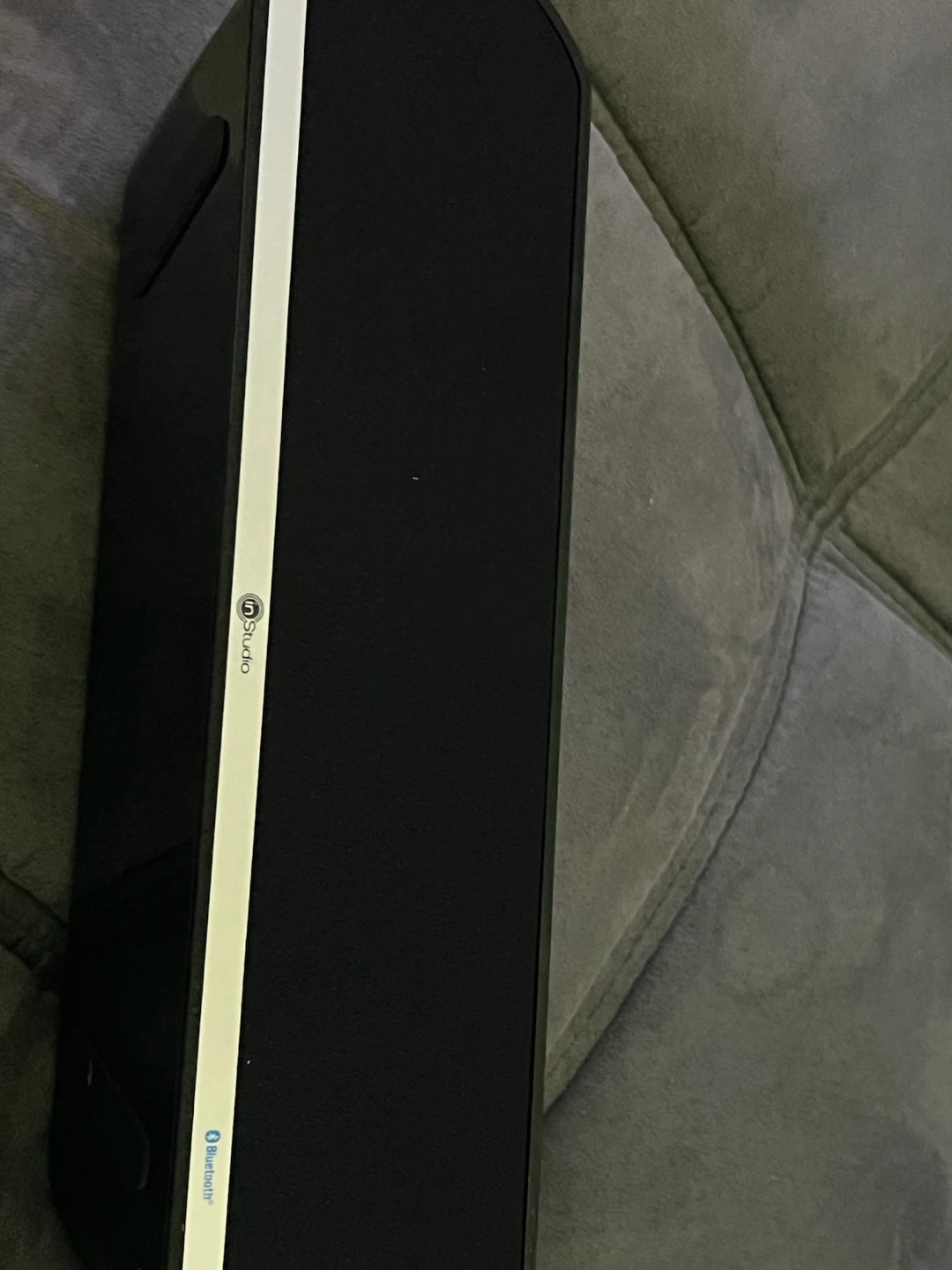 iL Studio Bluetooth Speaker