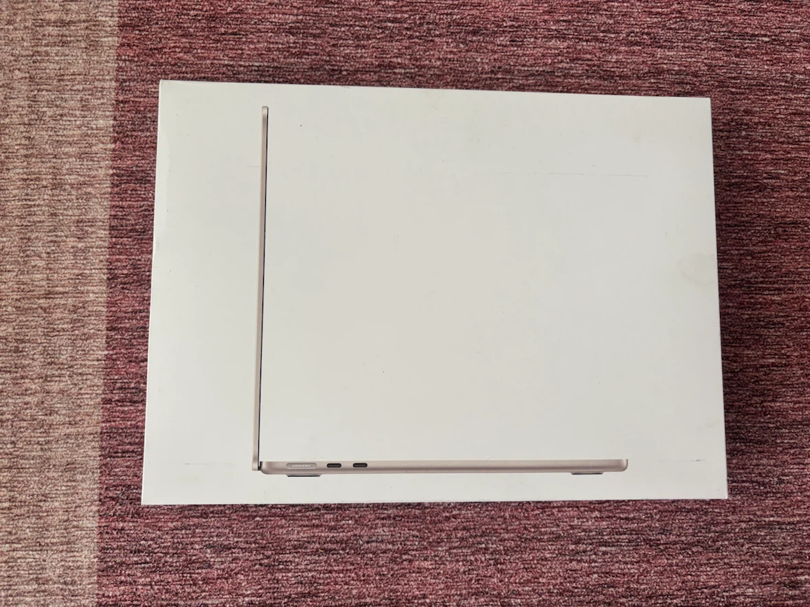 Apple MacBook Air Laptop - photo 2