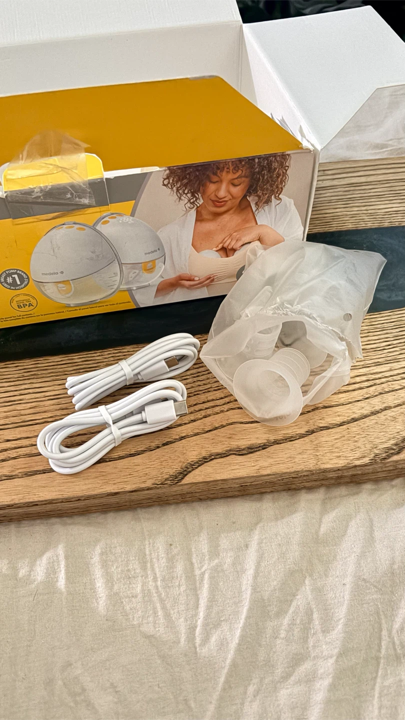 Medela Motion InBra Double Electric Breast Pump - photo 2