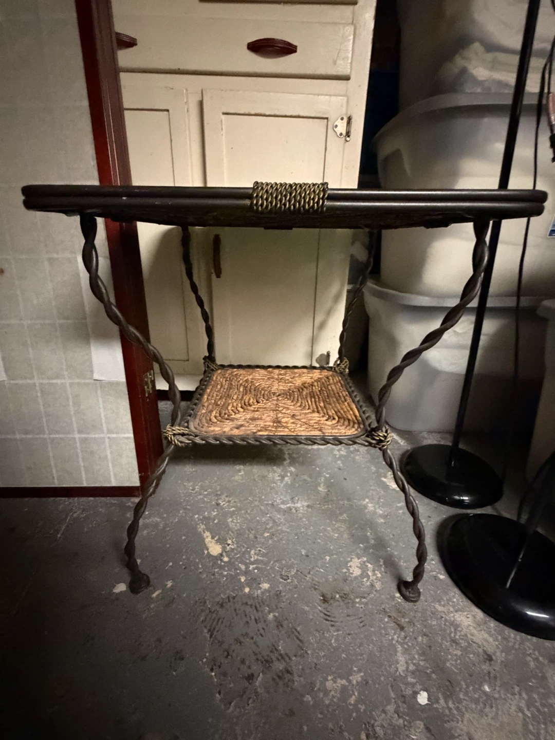 Woven Top Accent Table 21”L x 21” W x 24”H - photo 2