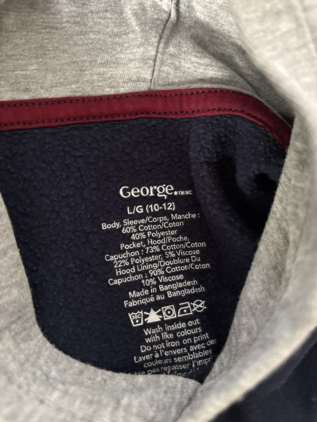 Champion & George Hoodies (Size L/G 10-12) - photo 5