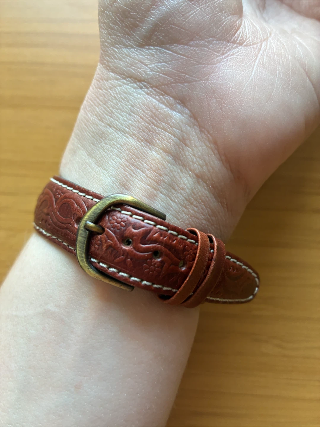 Brittania Quartz Watch with Embossed Leather Band - photo 3