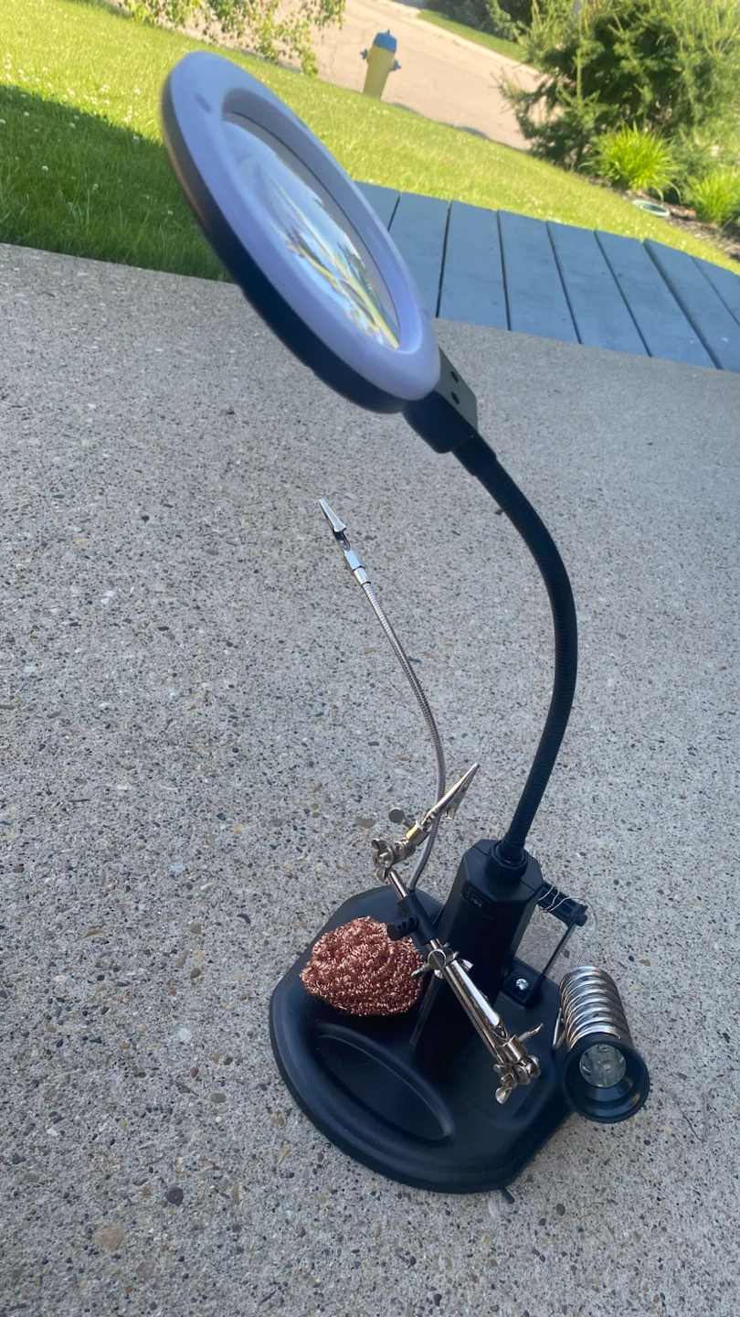 Magnifying Lamp with Helping Hands - photo 2