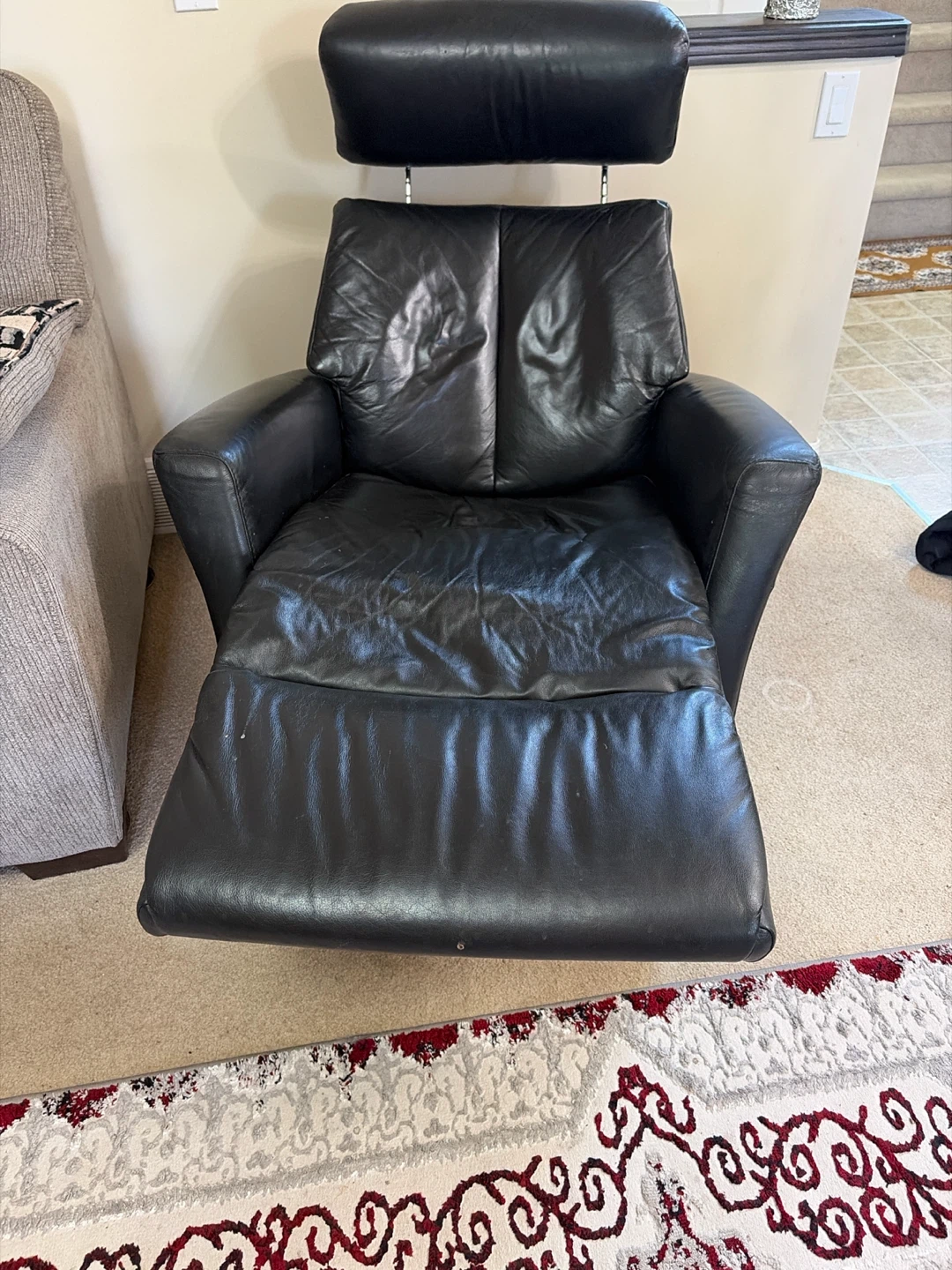 Black Leather Recliner Chair