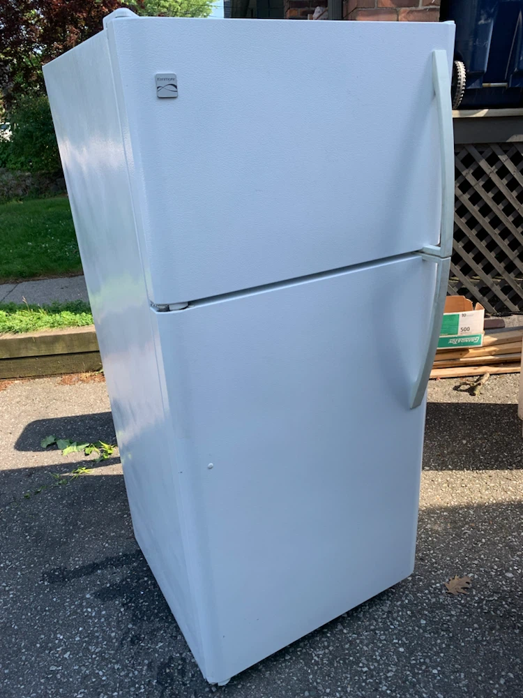Kenmore fridge, white, 2015 - photo 2