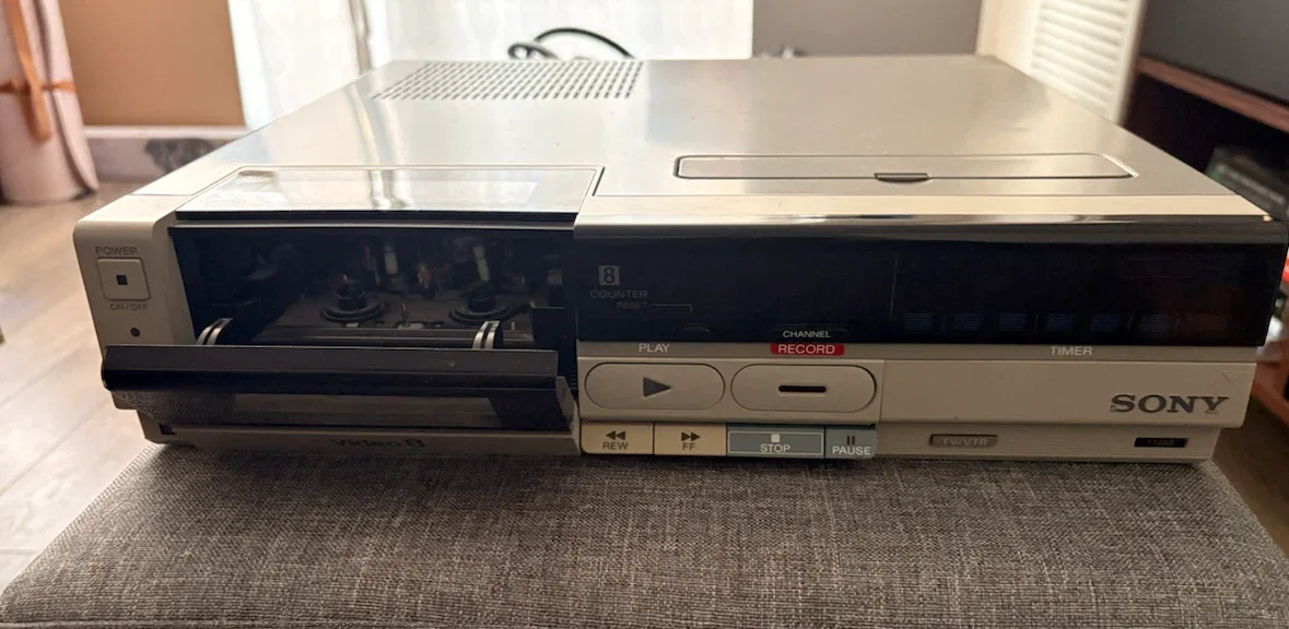 Video Cassette Recorder - photo 3
