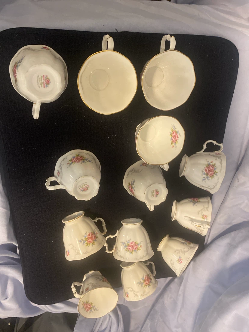 Royal Albert Tranquility Tea Cup and Saucer Set - photo 2