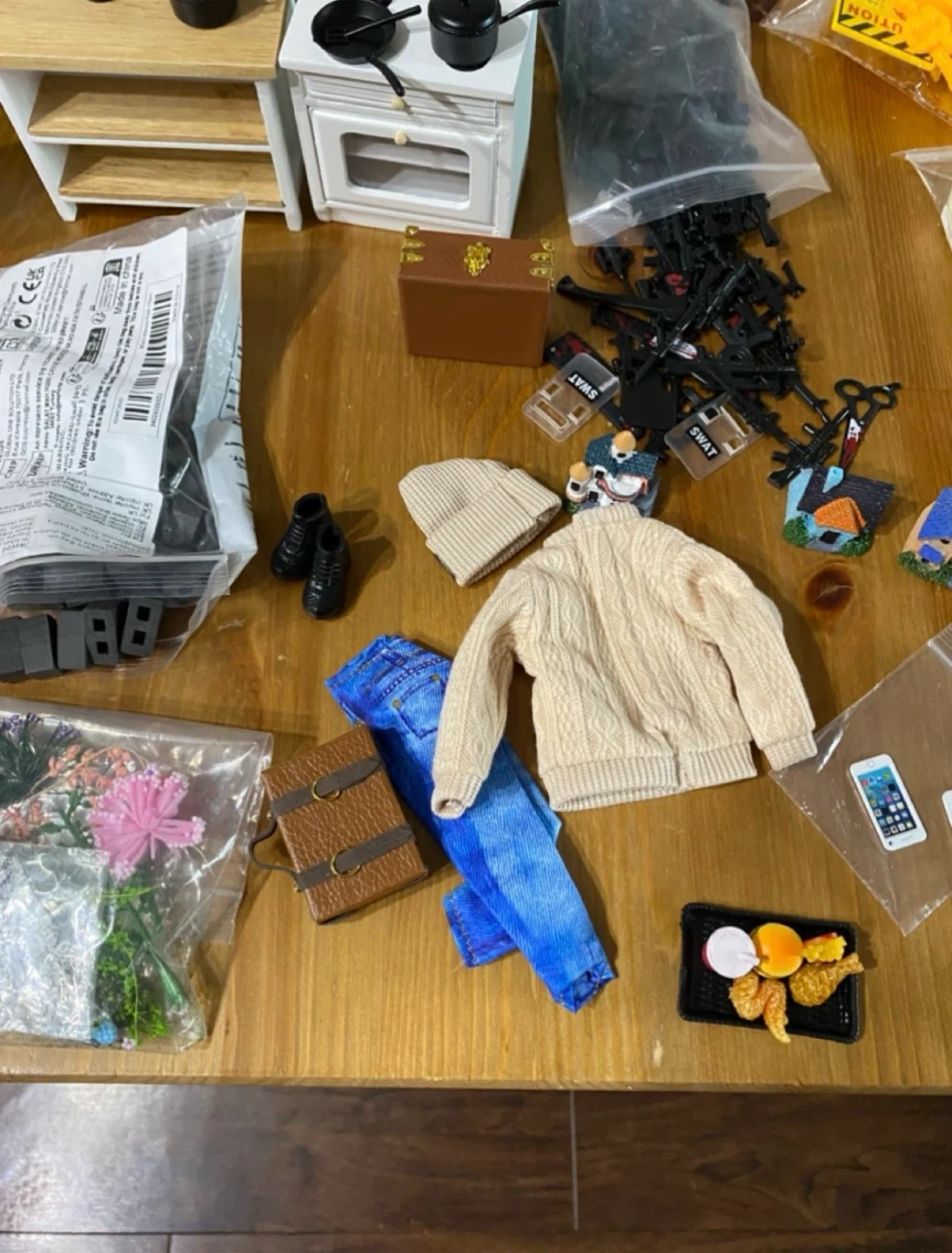 Miniature Accessories (Bought them for $150+) - photo 2