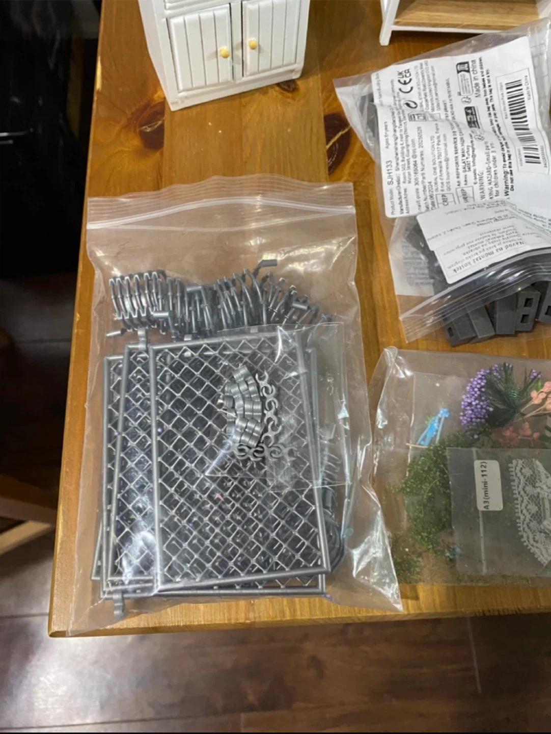 Miniature Accessories (Bought them for $150+) - photo 4
