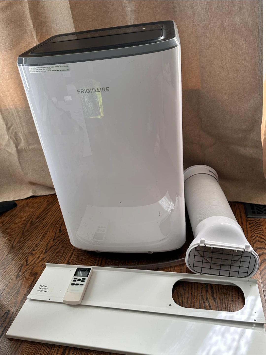 Frigidaire Portable Air Conditioner – Excellent Condition - photo 5