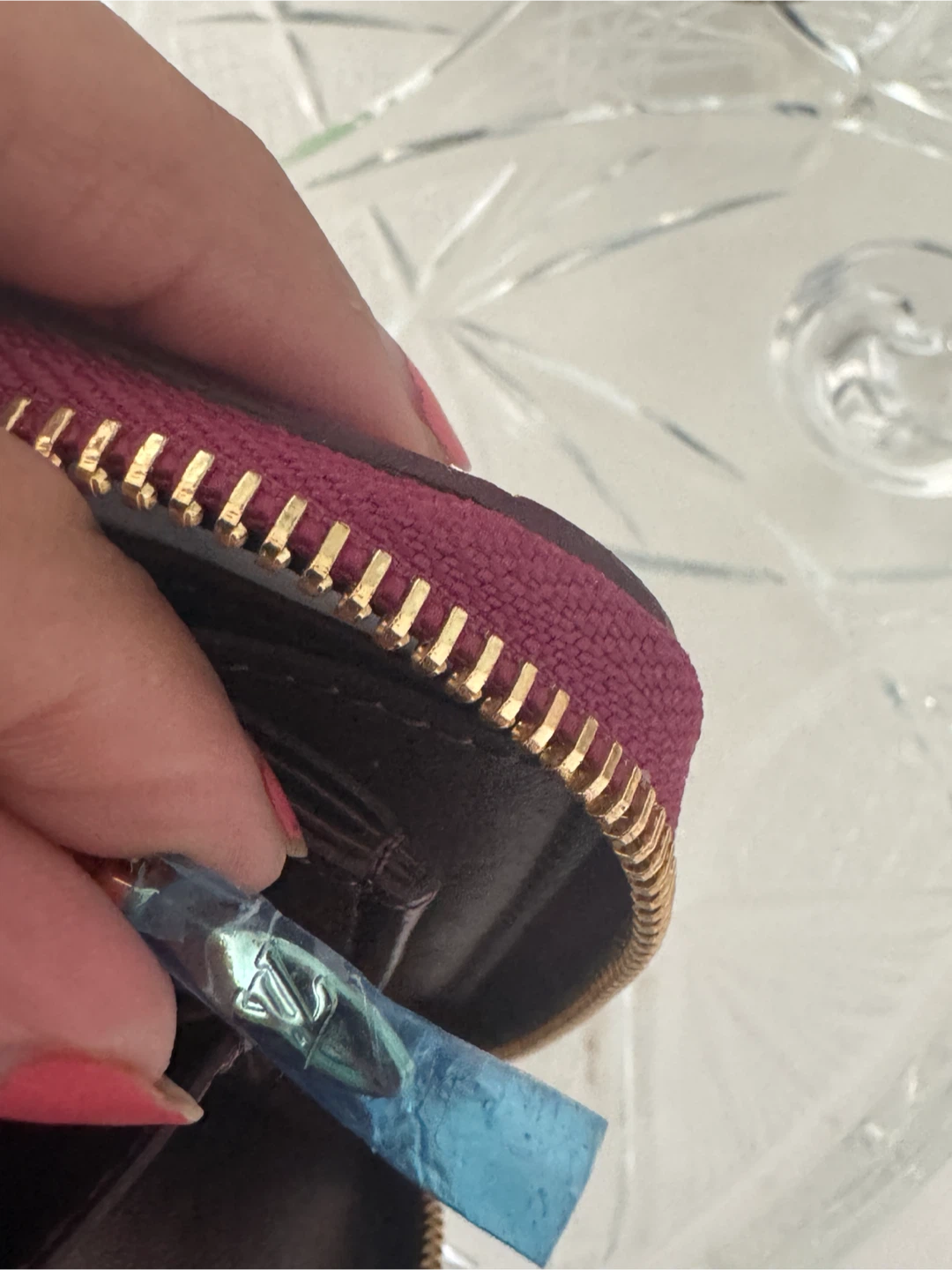 Authentic Louis Vuitton wallet - photo 4