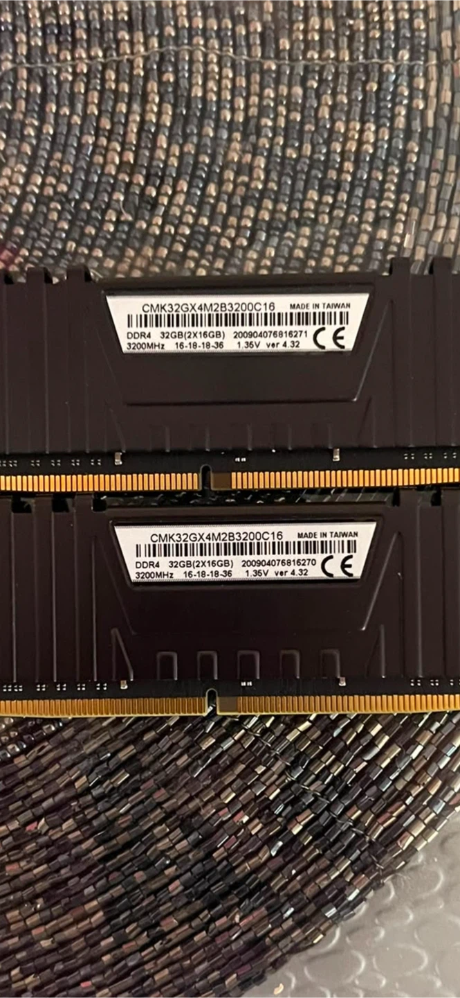 Corsair Vengeance LPX DDR4 RAM 2x32GB - photo 3