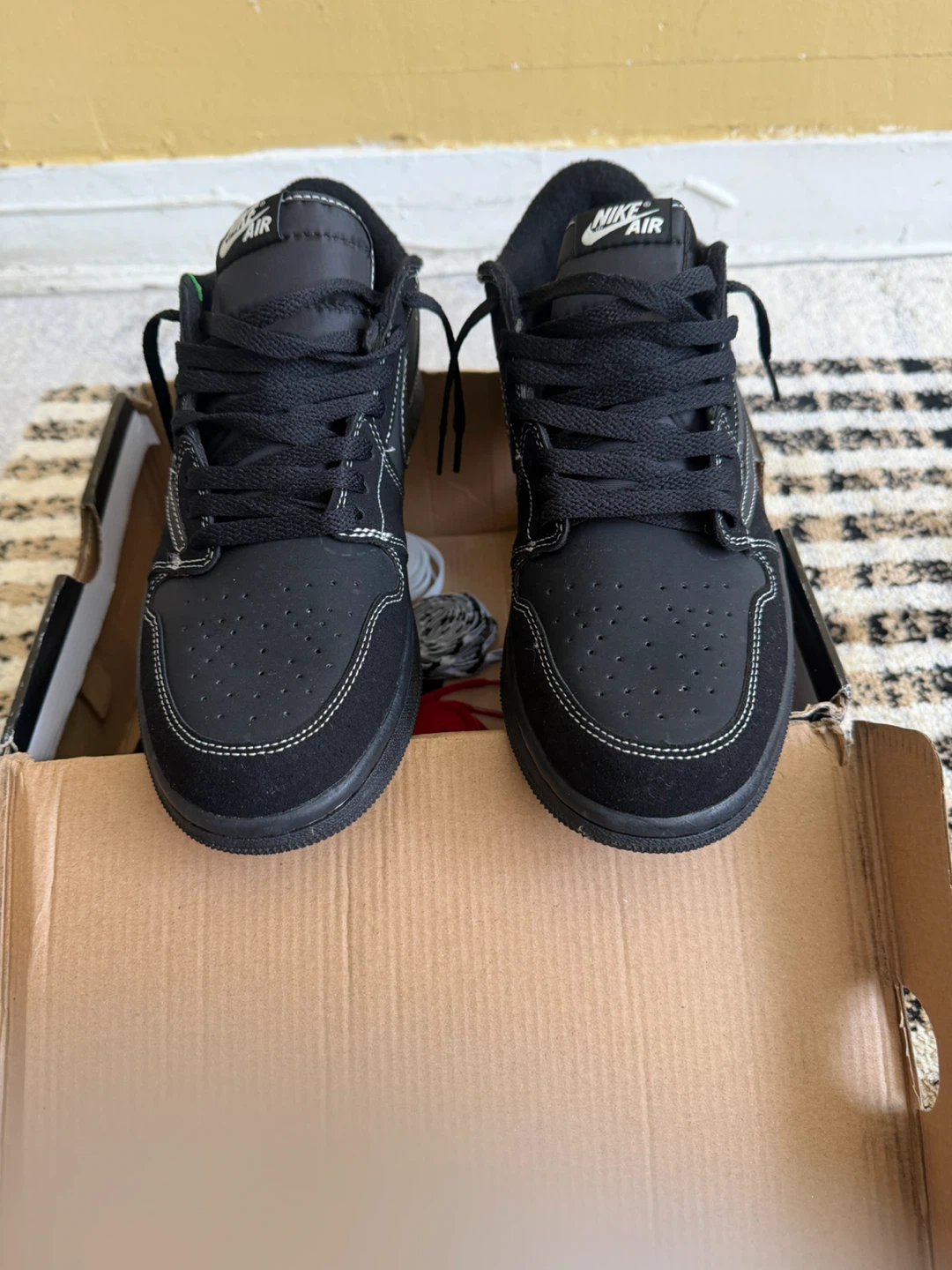 Travis Scott Phantom Black Sneakers Size 10 - photo 3