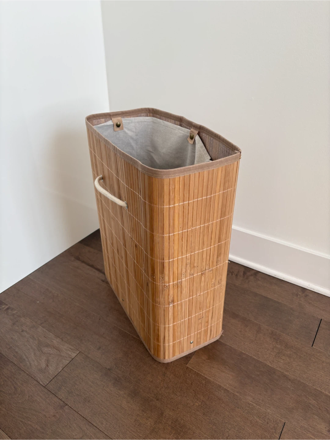 Bamboo Laundry Hamper with Liner - photo 2