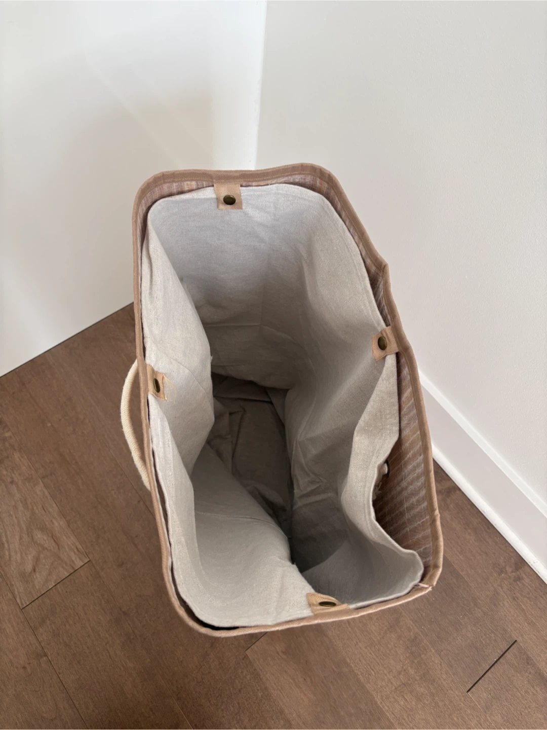 Bamboo Laundry Hamper with Liner - photo 3