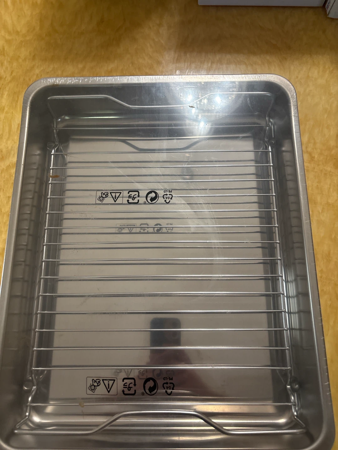 Stainless Steel Roasting Pan with Rack - photo 2
