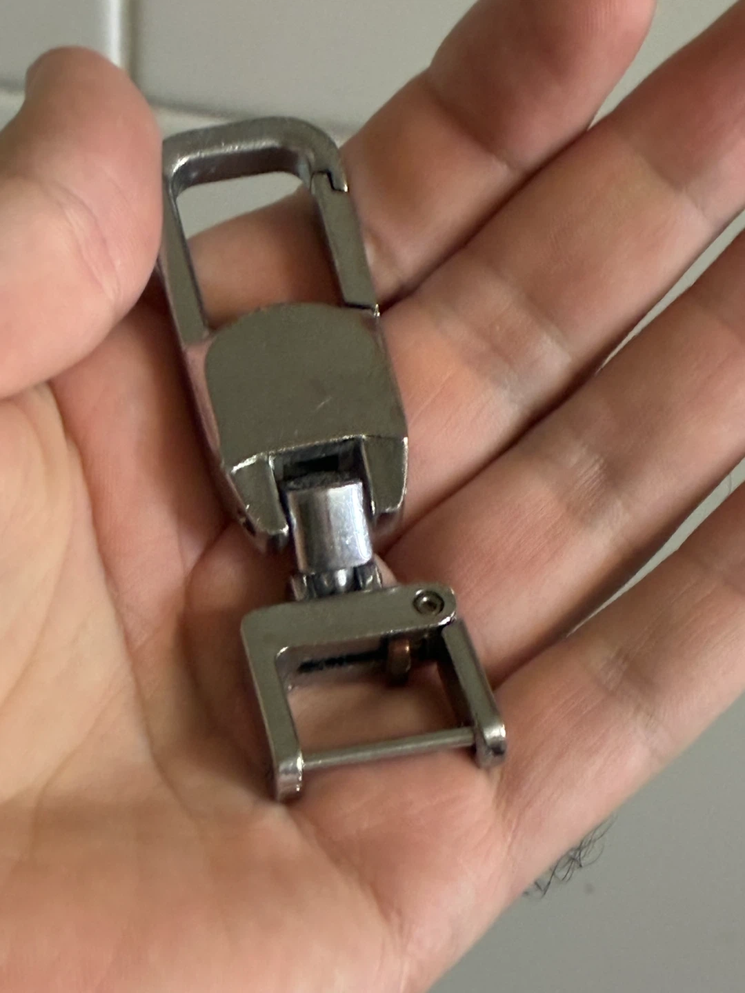 Hyundai Metal Keychain - photo 3