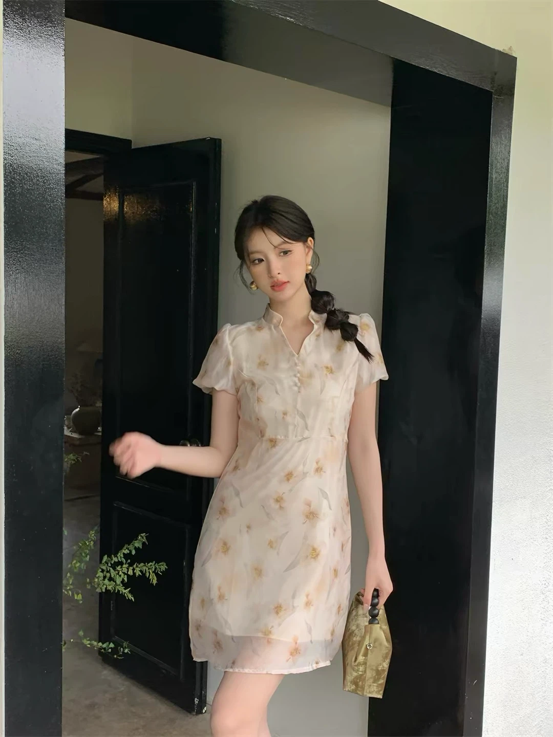 Cream Floral Summer Mini Dress Size S