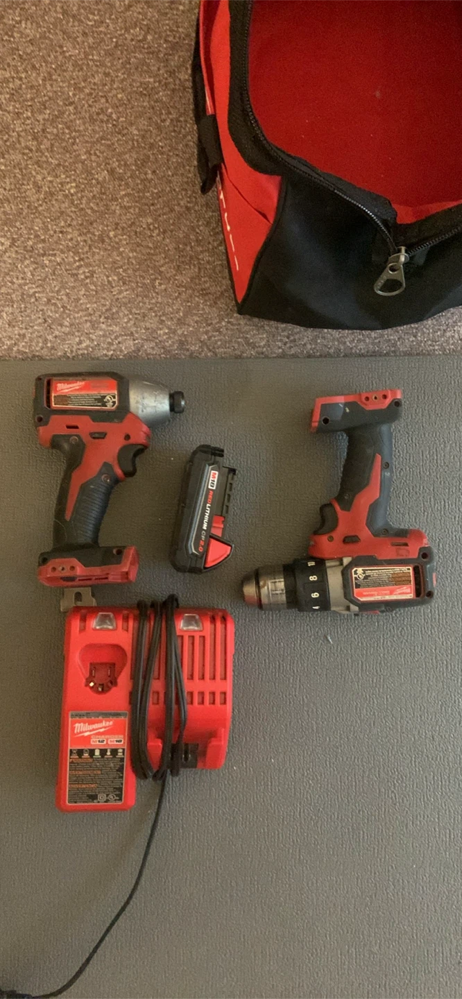 Milwaukee power tool with Charger battery and Bag