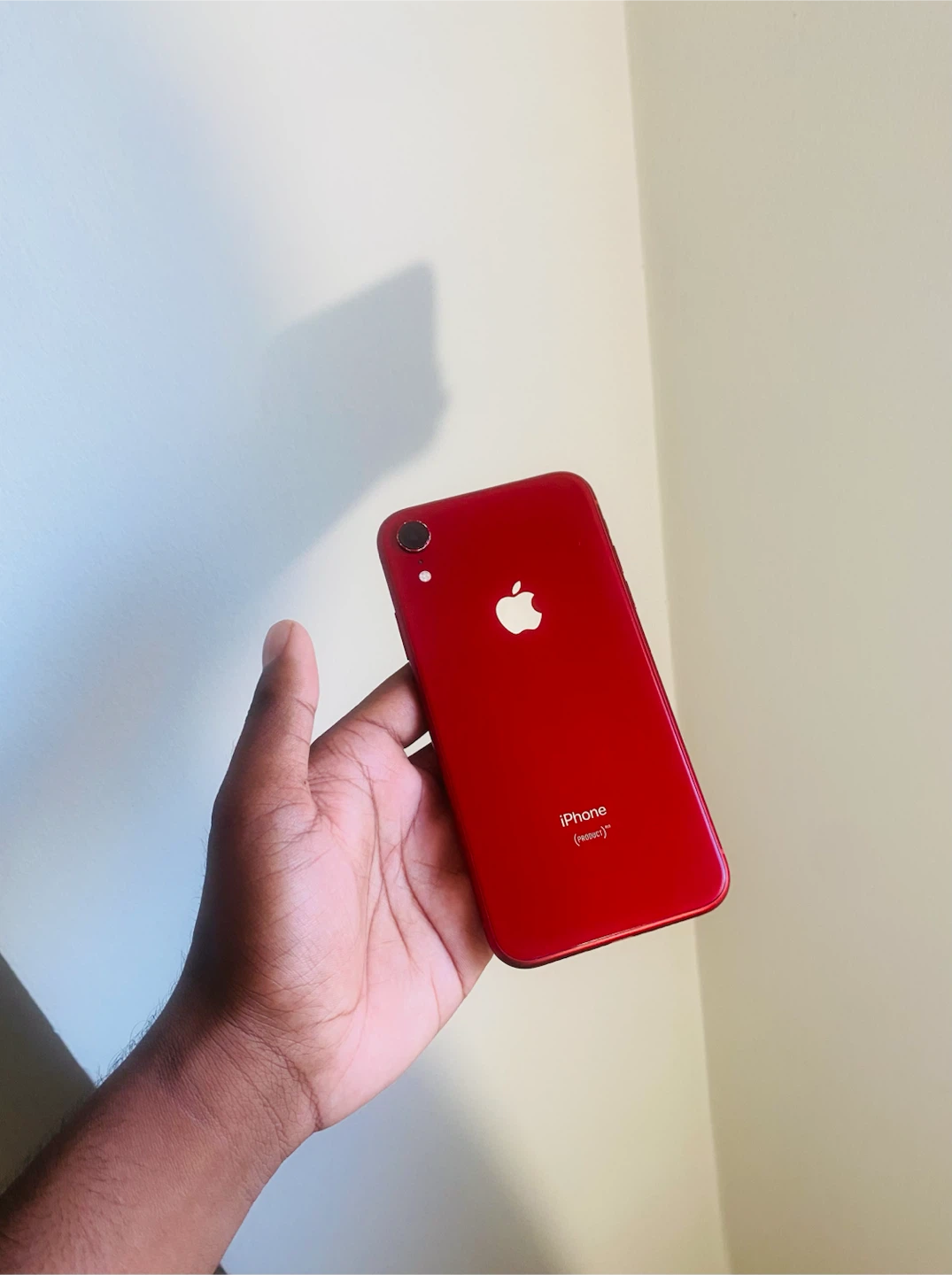📱 iPhone XR 64GB – PRODUCT(RED) - photo 2