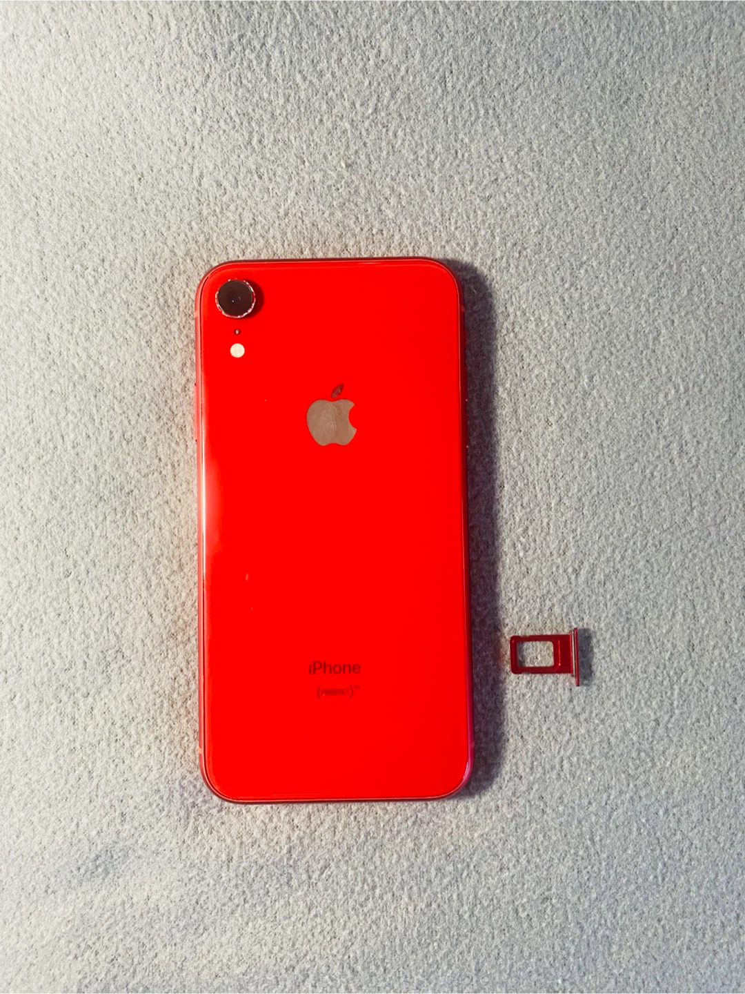 📱 iPhone XR 64GB – PRODUCT(RED) - photo 4