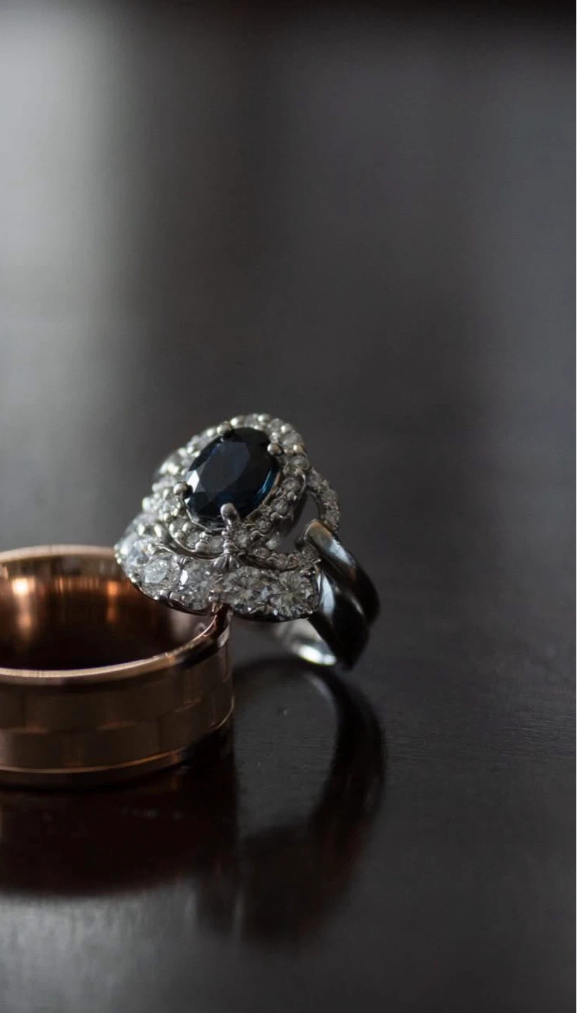 White Gold Sapphire & Diamond Ring