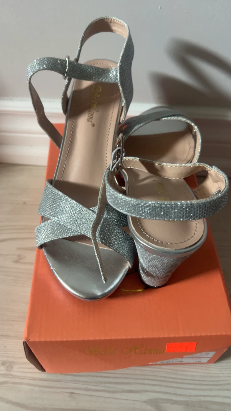 Belle Amie Silver Sparkle Block Heels