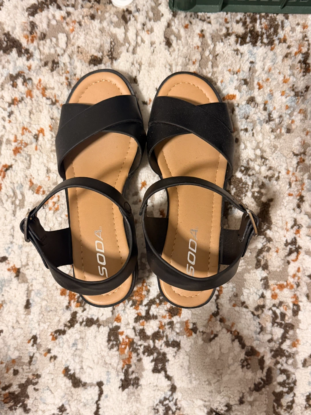 SODA Black Heeled Sandals Size 6