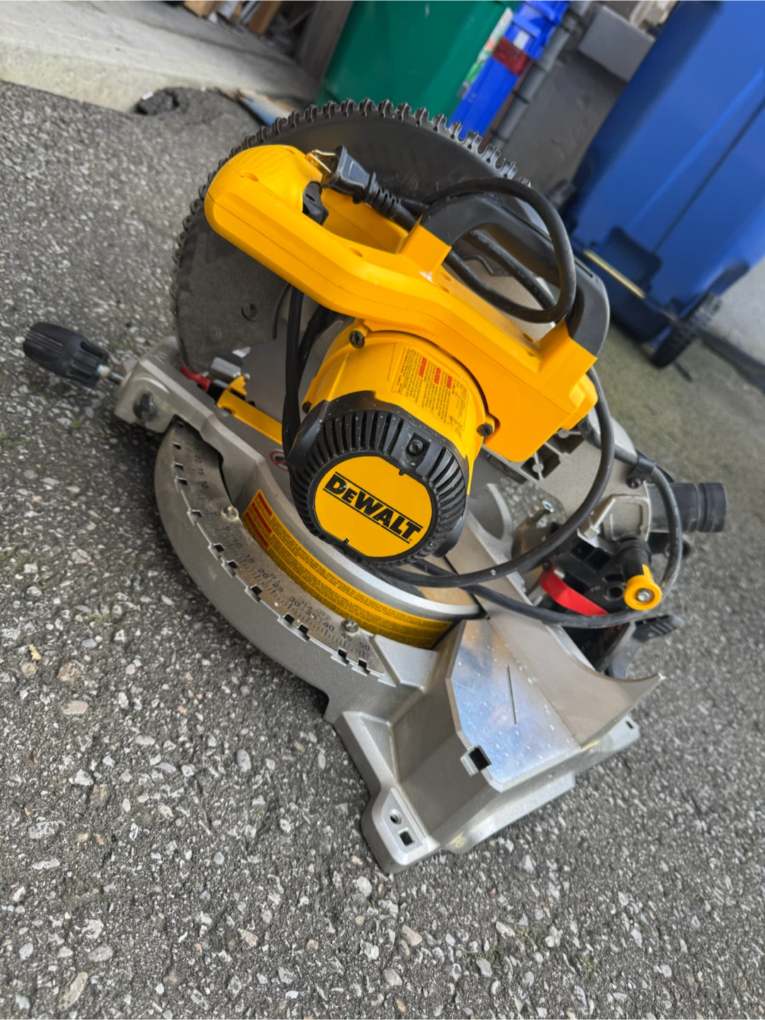 DEWALT Miter Saw - photo 2