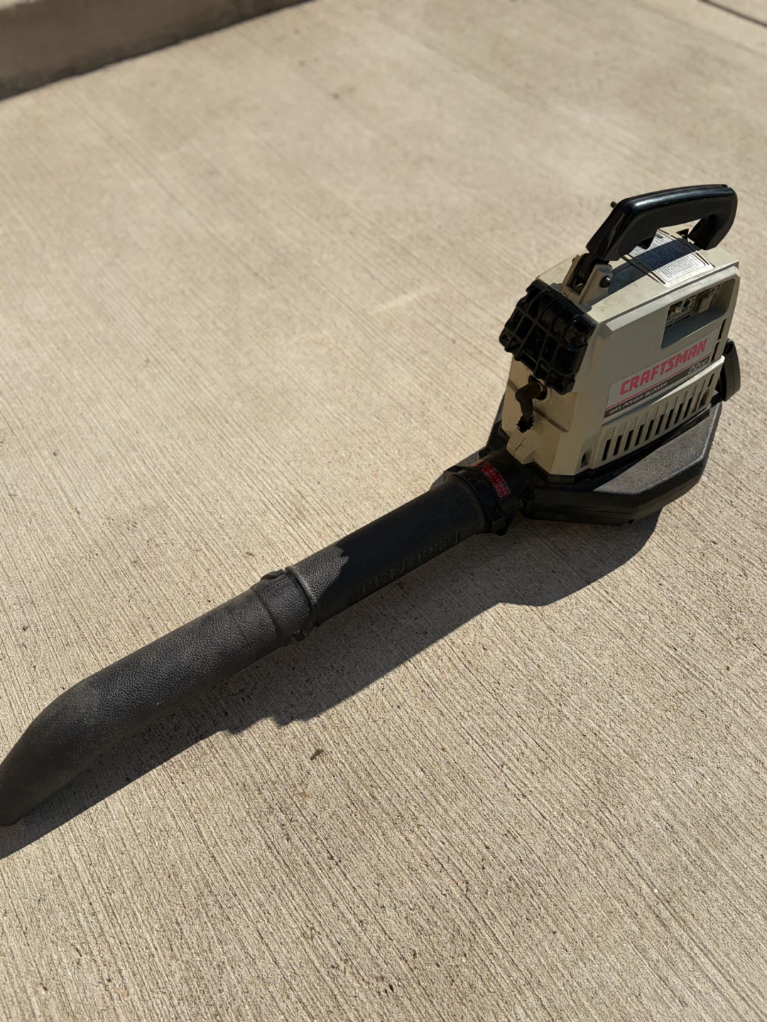 Craftsman 22cc Gas Powered Leaf Blower - photo 2