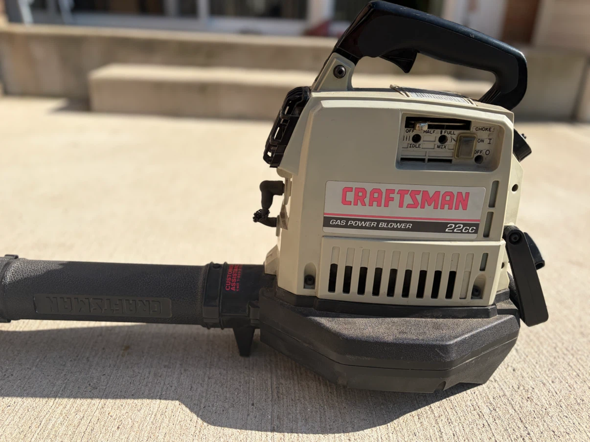 Craftsman 22cc Gas Powered Leaf Blower - photo 5