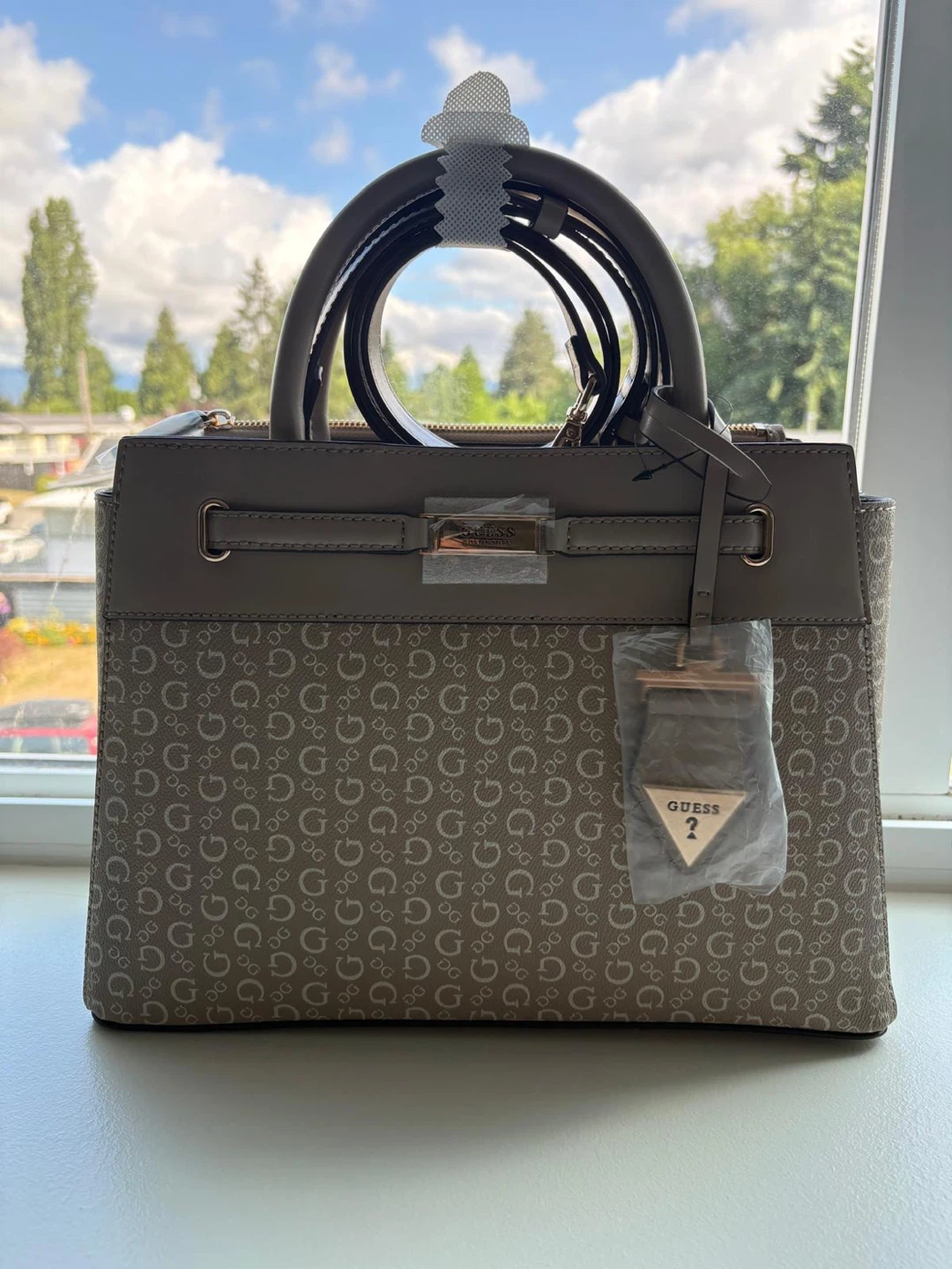 Guess Handbag - photo 2