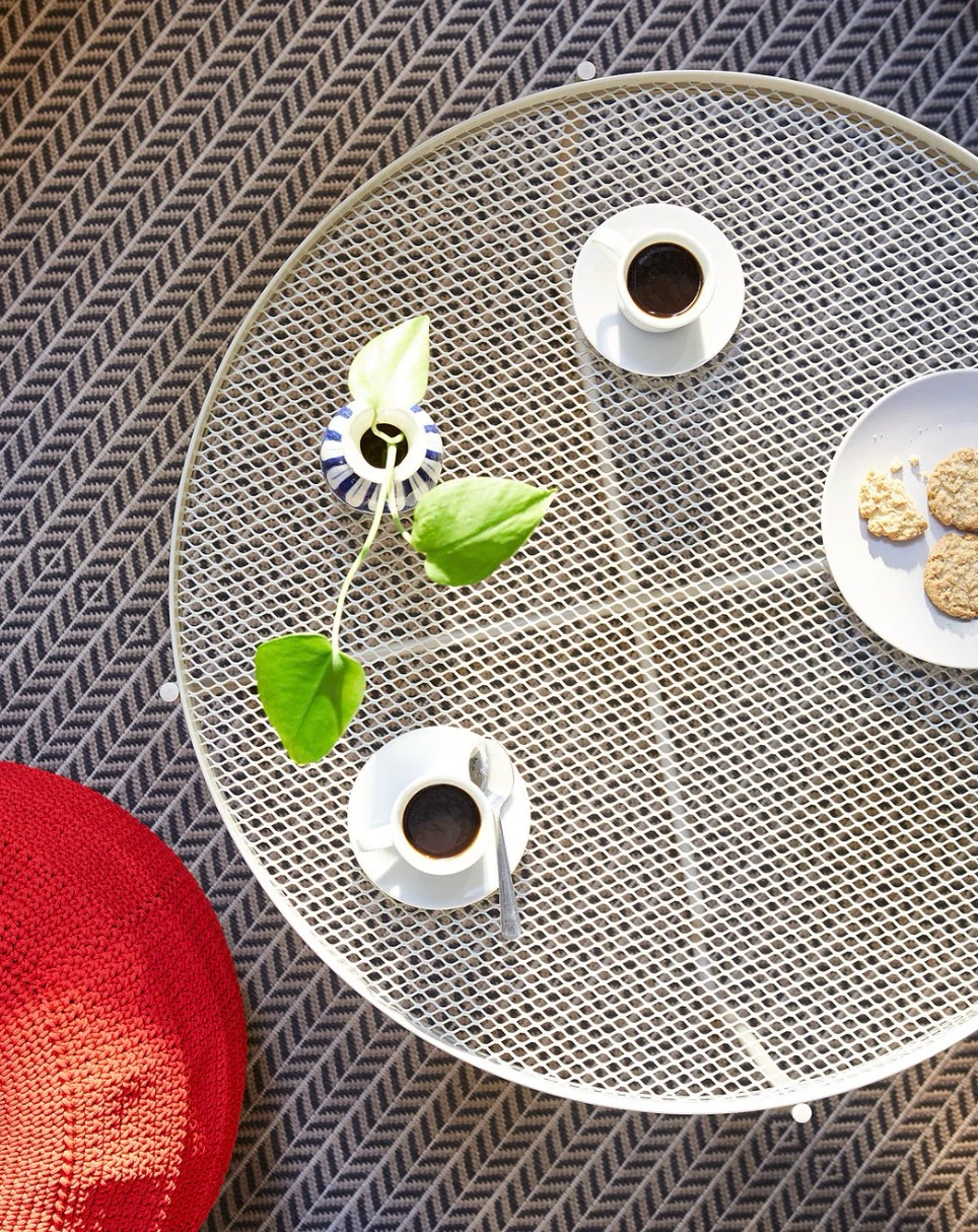 IKEA coffee table, outdoor, beige 73 cm / 28 3/4 “ - photo 3
