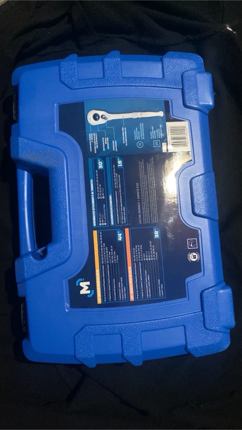 Mastercraft 128-Piece Mechanics Tool Set - photo 2