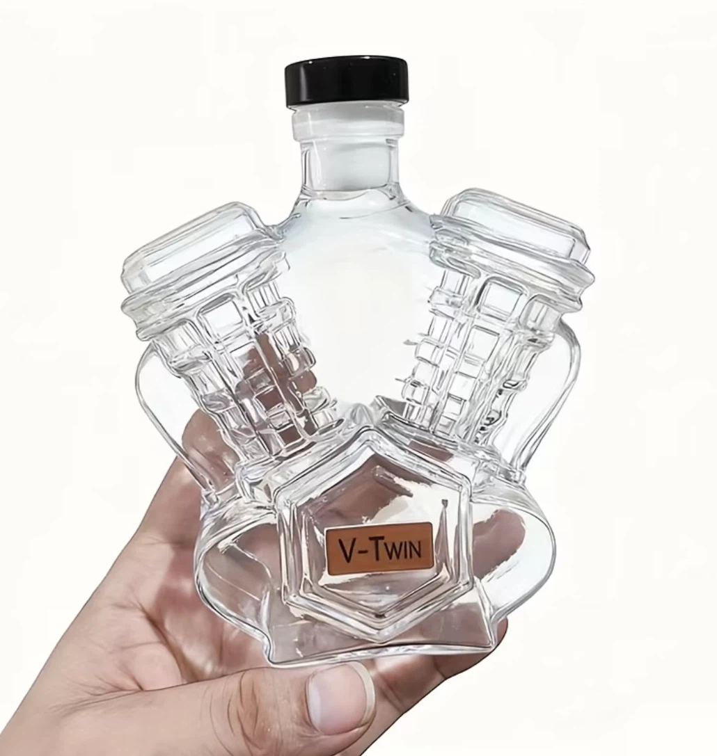 V-Twin Glass Bottle decanter - photo 5