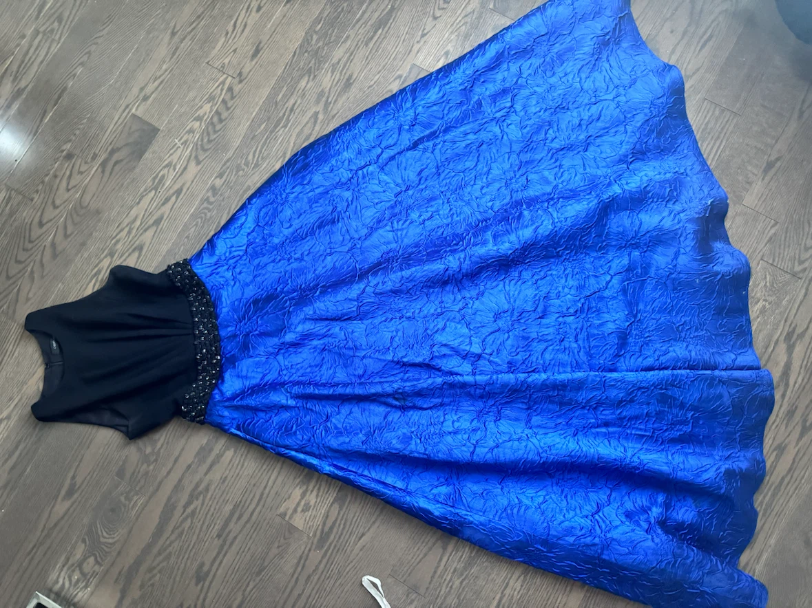 Carmen Marc Valvo Blue & Black Beaded Dress Size 4