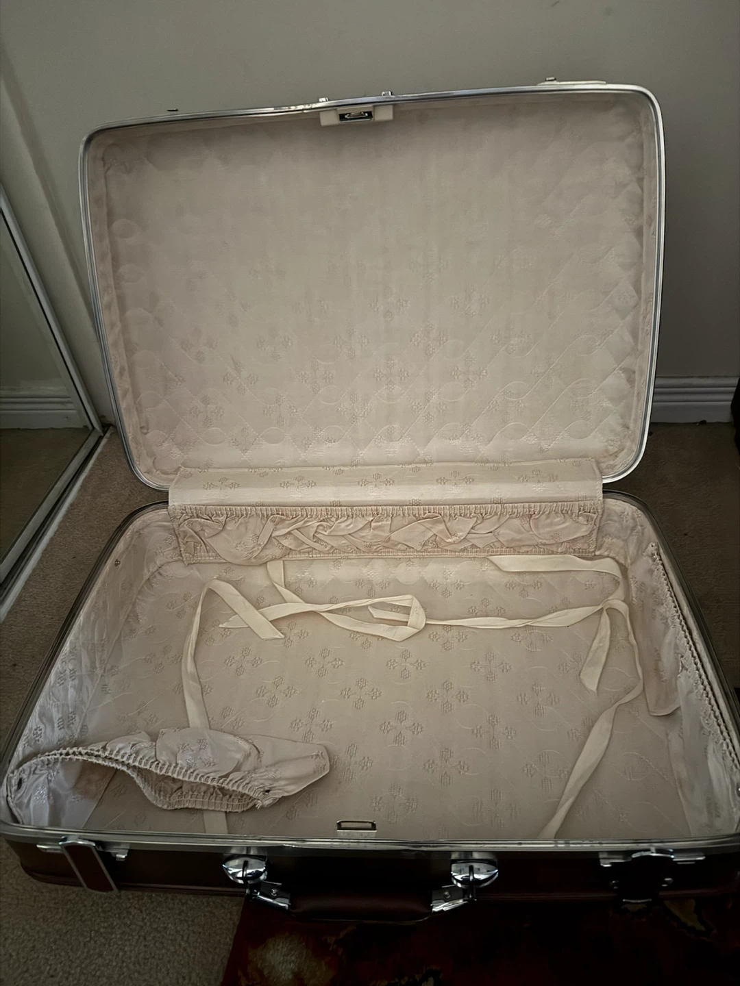 Samsonite Vintage Suitcase - Burgundy - photo 3