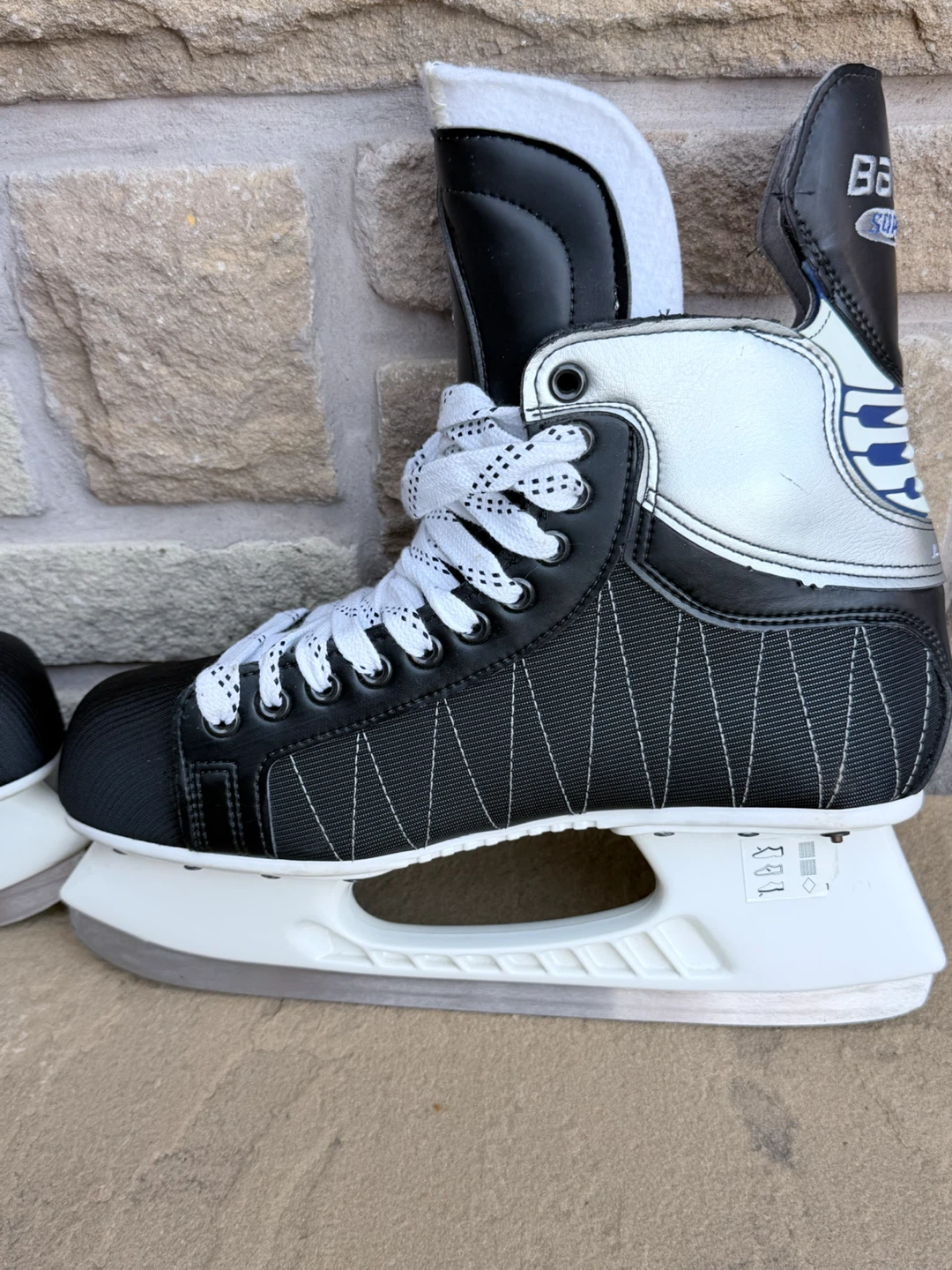 Bauer Hockey Skates - photo 2