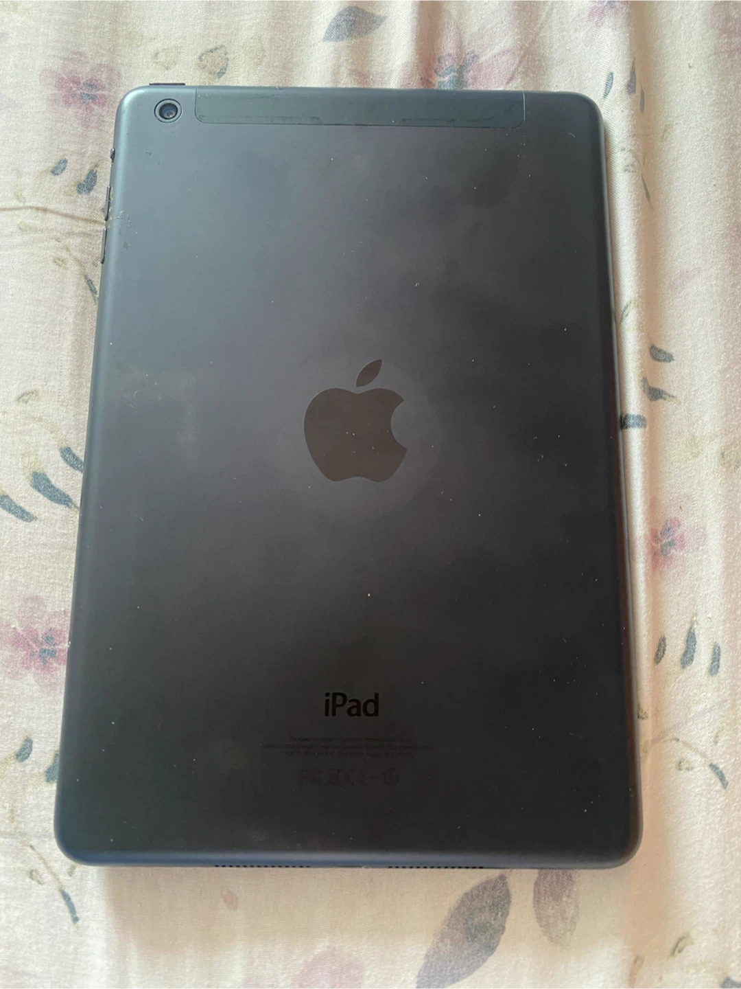 Apple iPad mini (1st Generation) – 32GB – Working