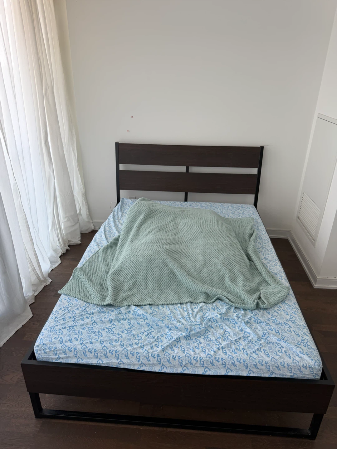 IKEA Trysil double bed frame with slats(no mattress)