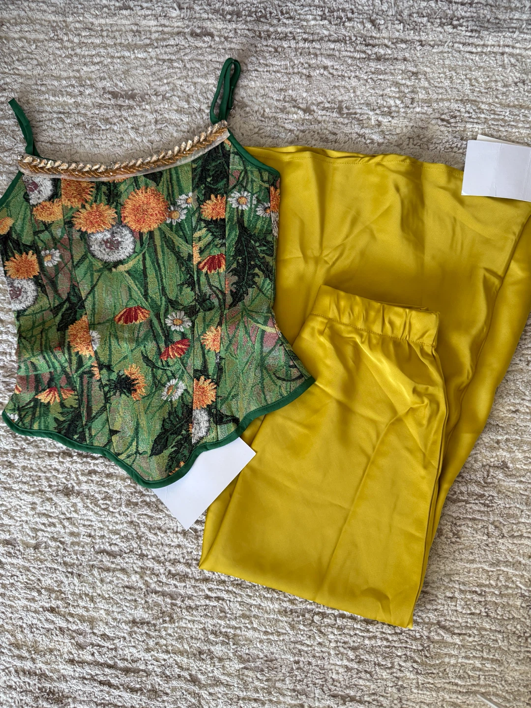Embroidered Floral Corset Top with Yellow Skirt Set Size S - photo 2
