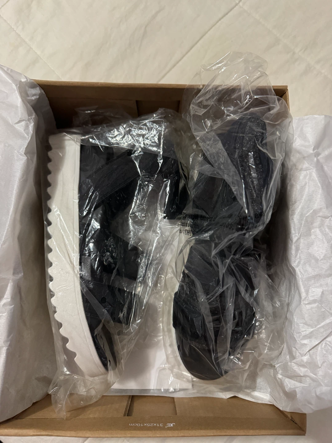 STEVEN "Kelly" Black Platform Sandals Size 8