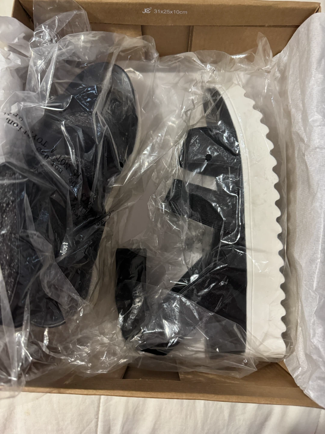 STEVEN "Kelly" Black Platform Sandals Size 8 - photo 4