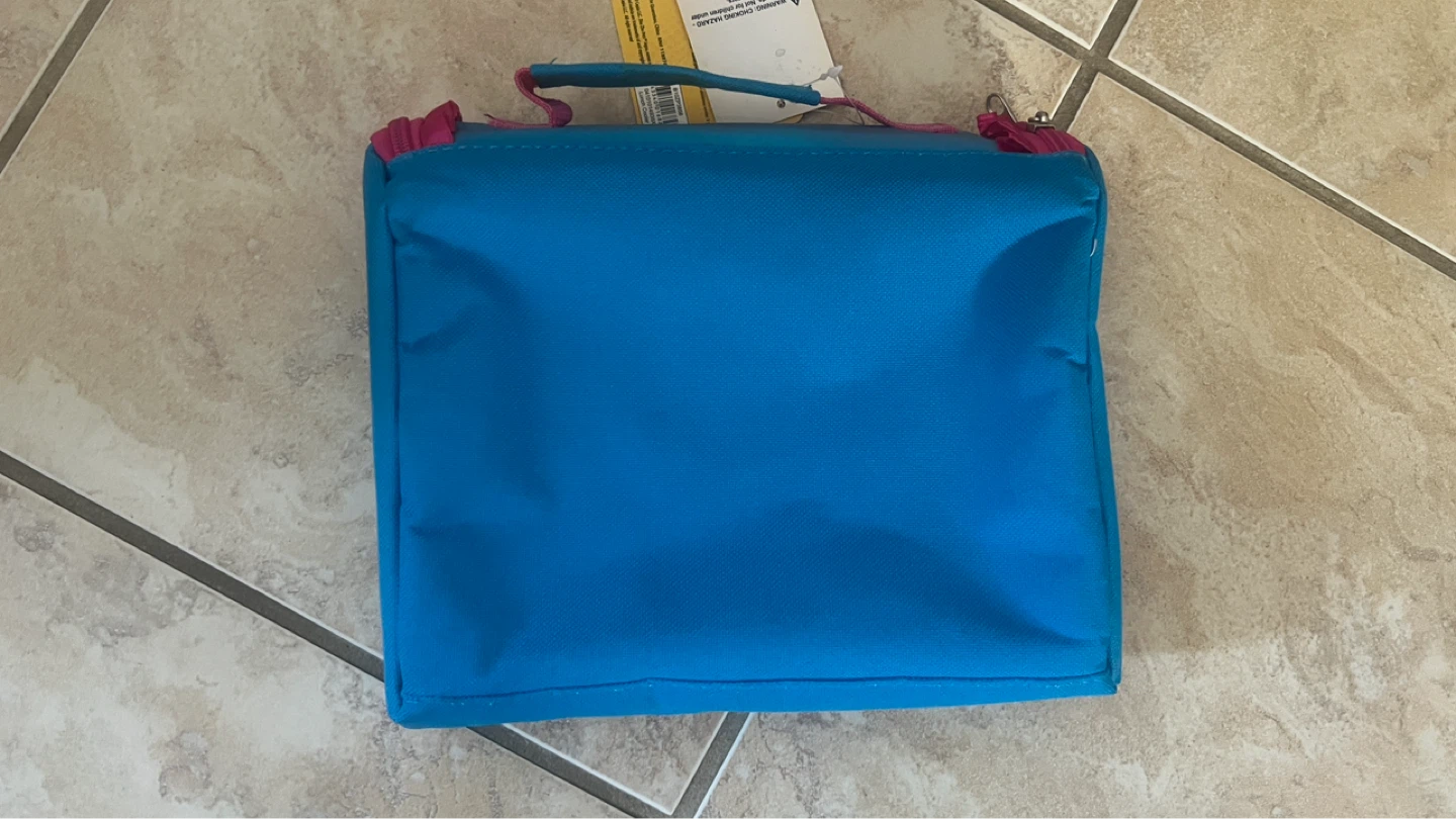 ZhuZhu Pets Backpack and Lunchbox Set $20 each OBO - photo 3