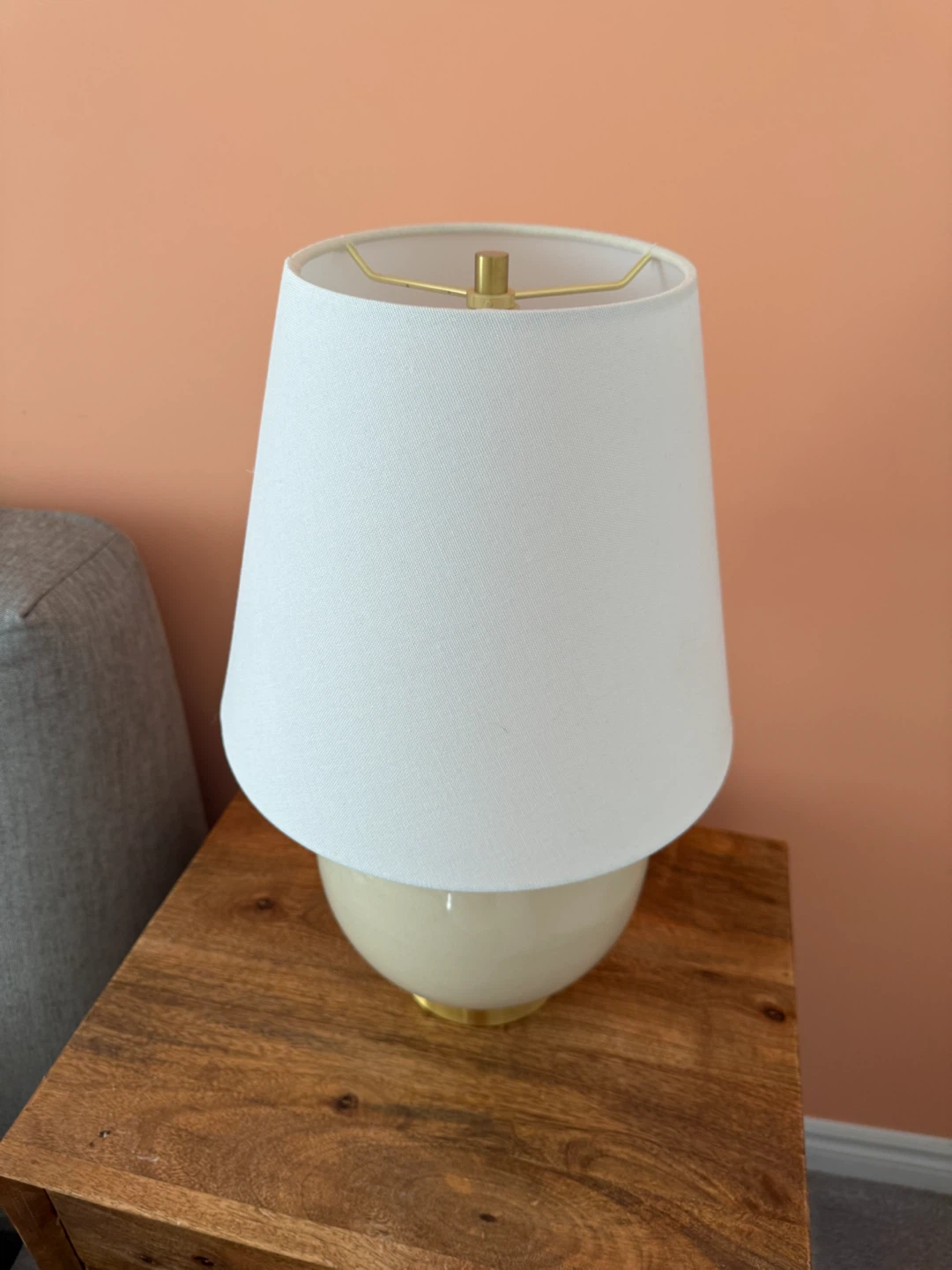 Two Cream Ceramic Table Lamp with Gold Base - photo 4