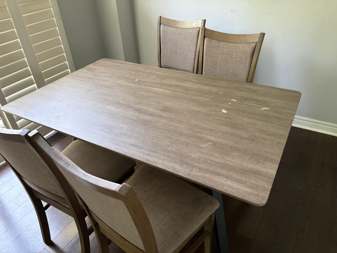 Dining Table with 4 Chairs