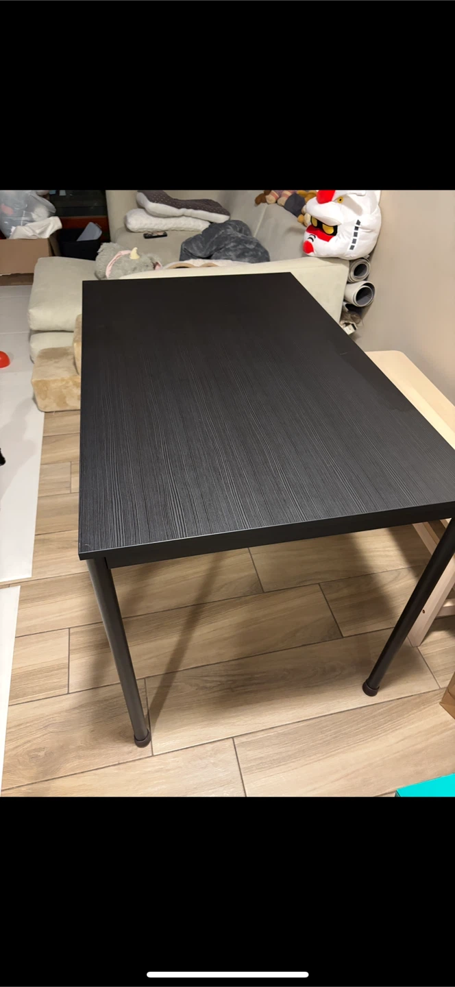 Selling Dining Table