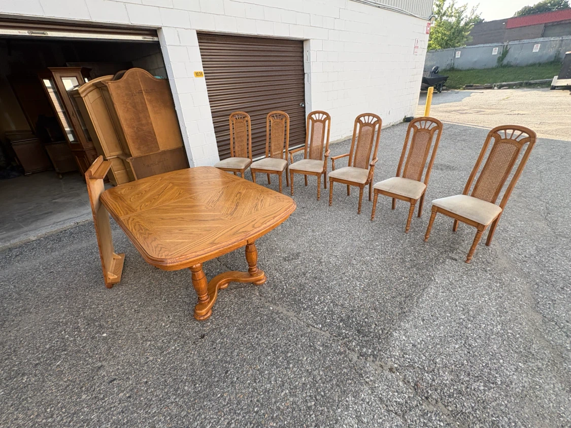 Free delivery used Wooden Dining Table with 6 Chairs - photo 2